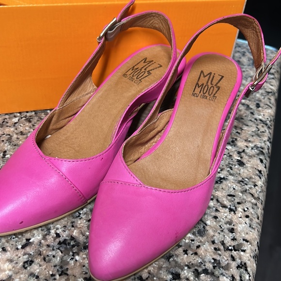 Miz Mooz Pump Heels - Picture 2 of 5